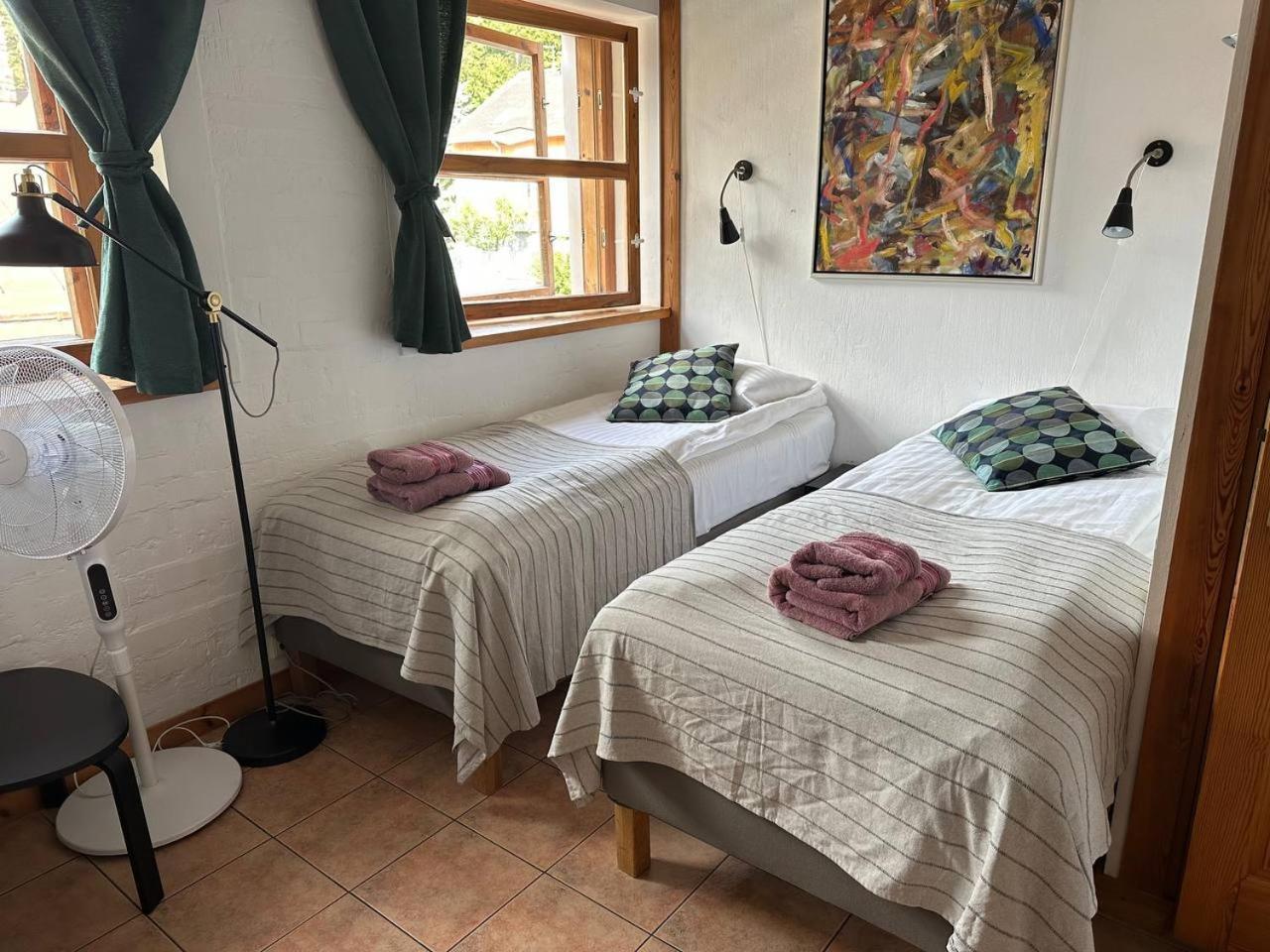House Of Sun Bed & Breakfast Vilnius Ngoại thất bức ảnh