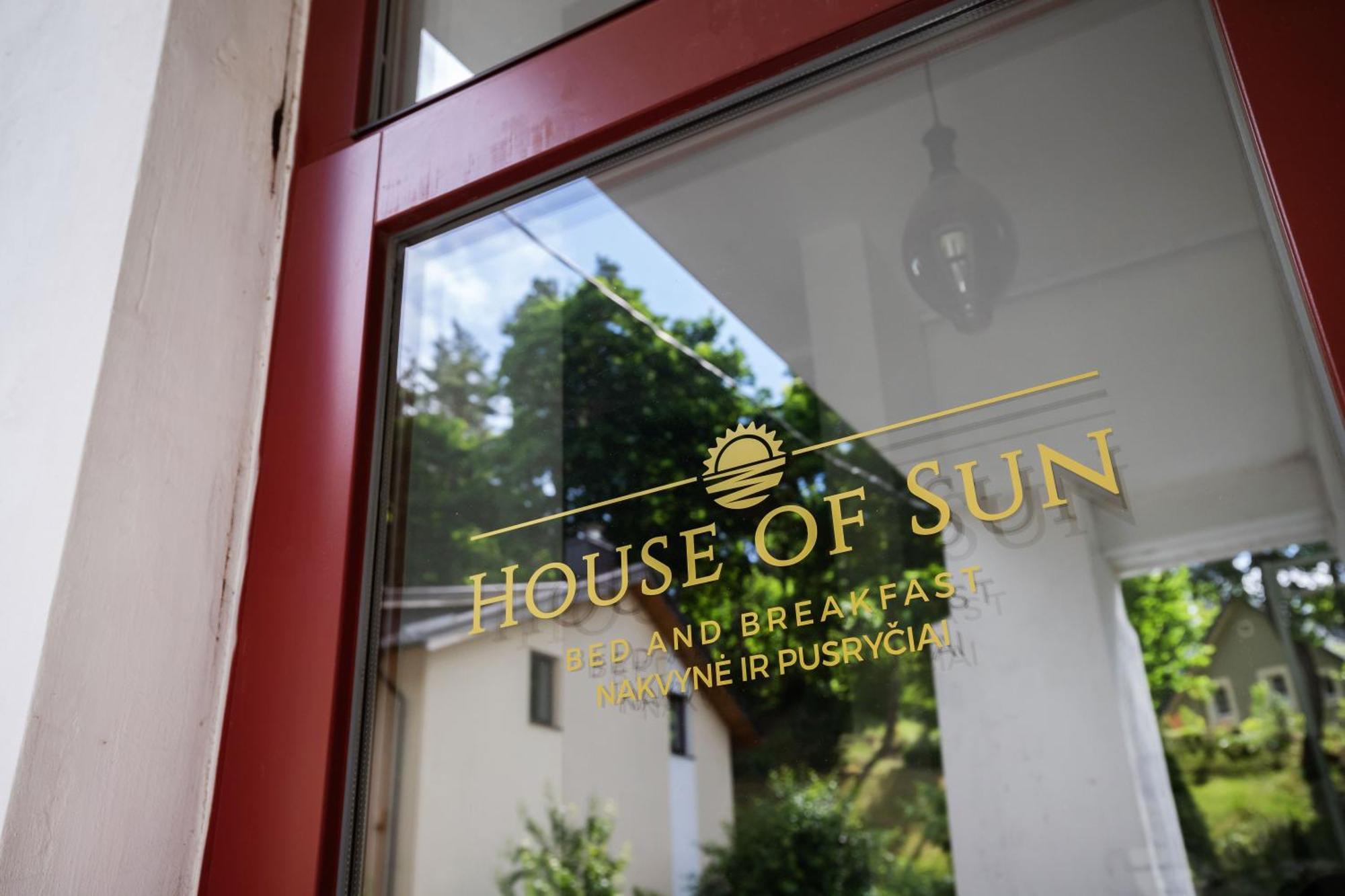 House Of Sun Bed & Breakfast Vilnius Ngoại thất bức ảnh