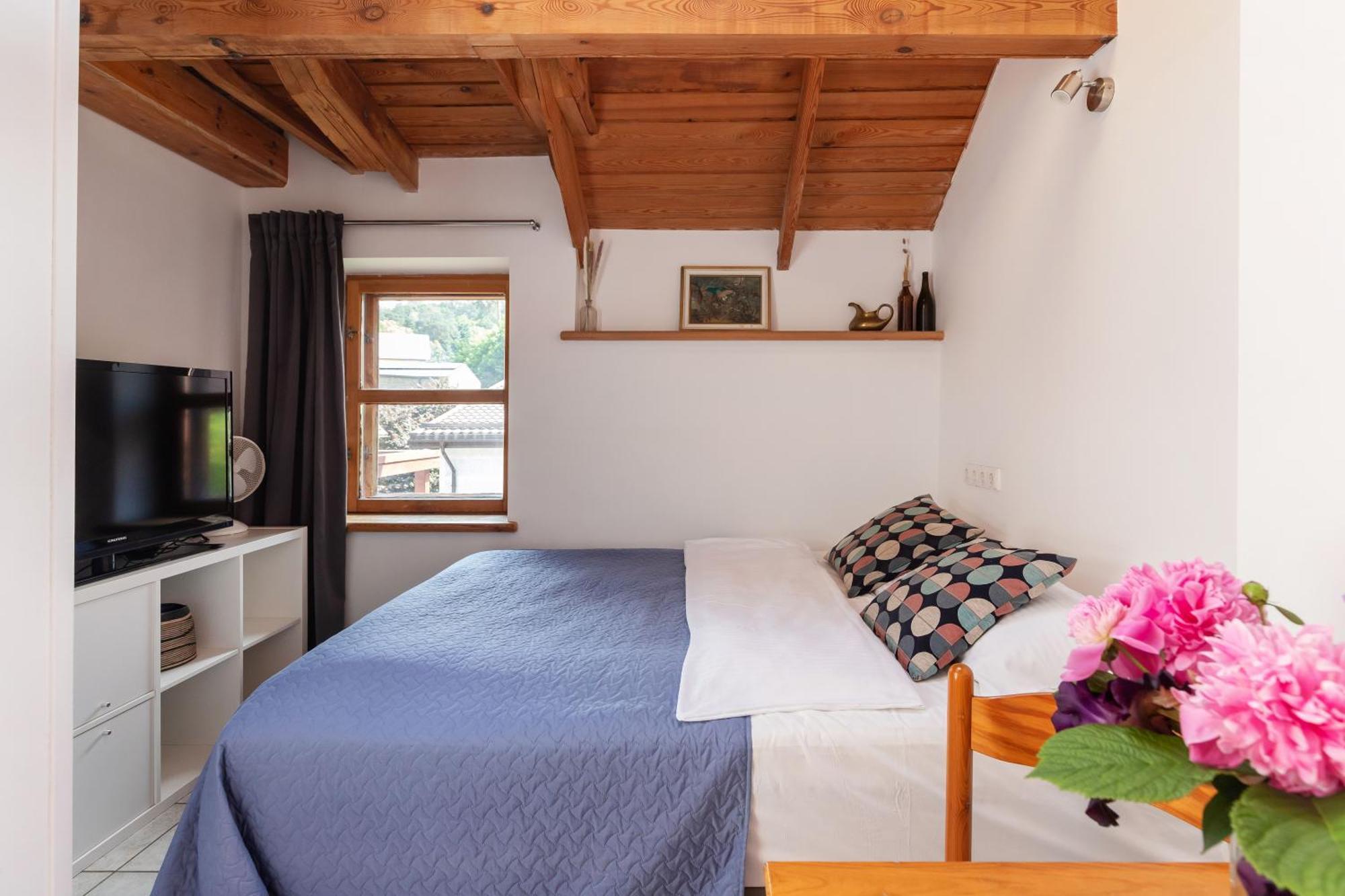 House Of Sun Bed & Breakfast Vilnius Ngoại thất bức ảnh