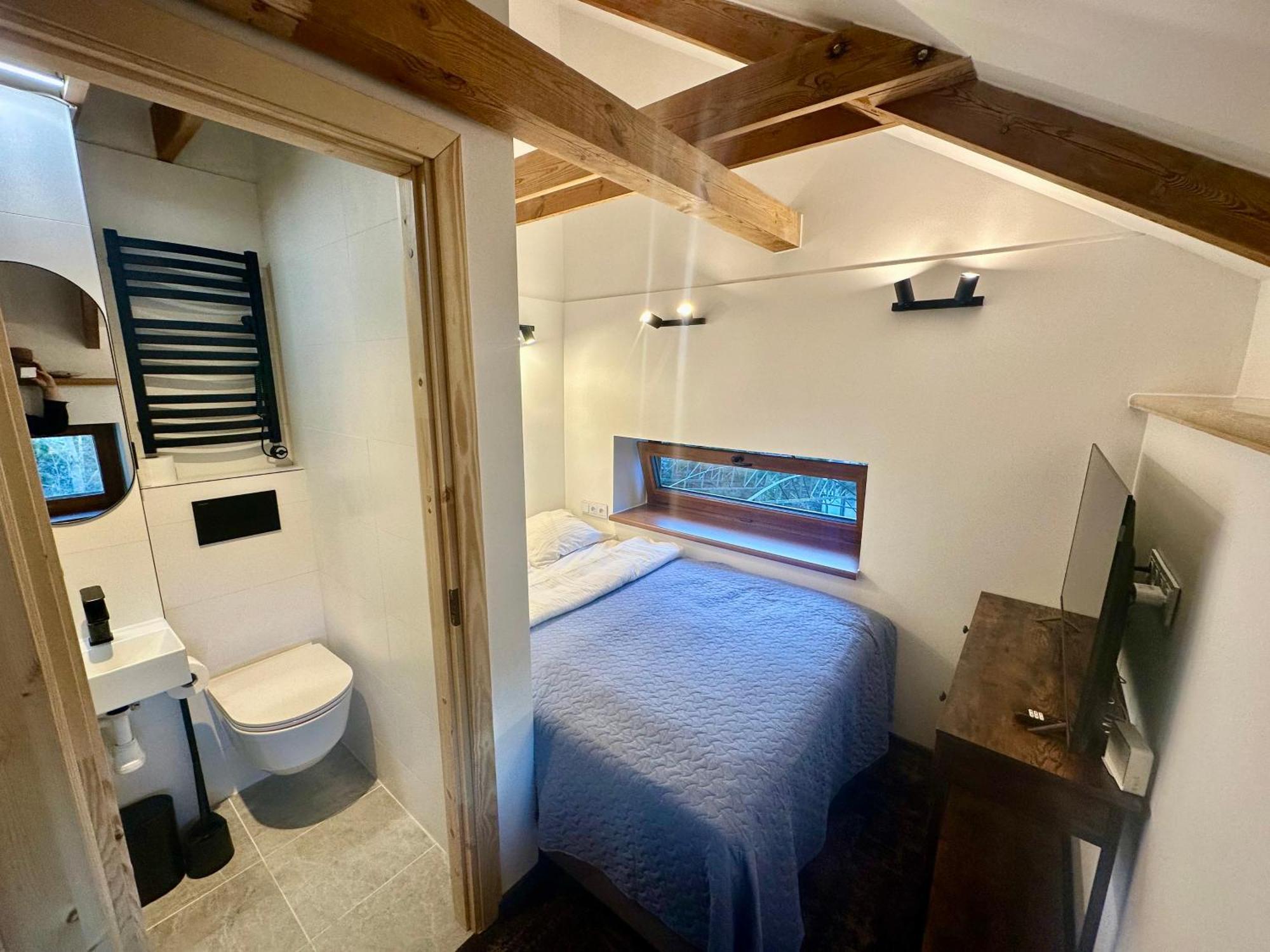 House Of Sun Bed & Breakfast Vilnius Ngoại thất bức ảnh